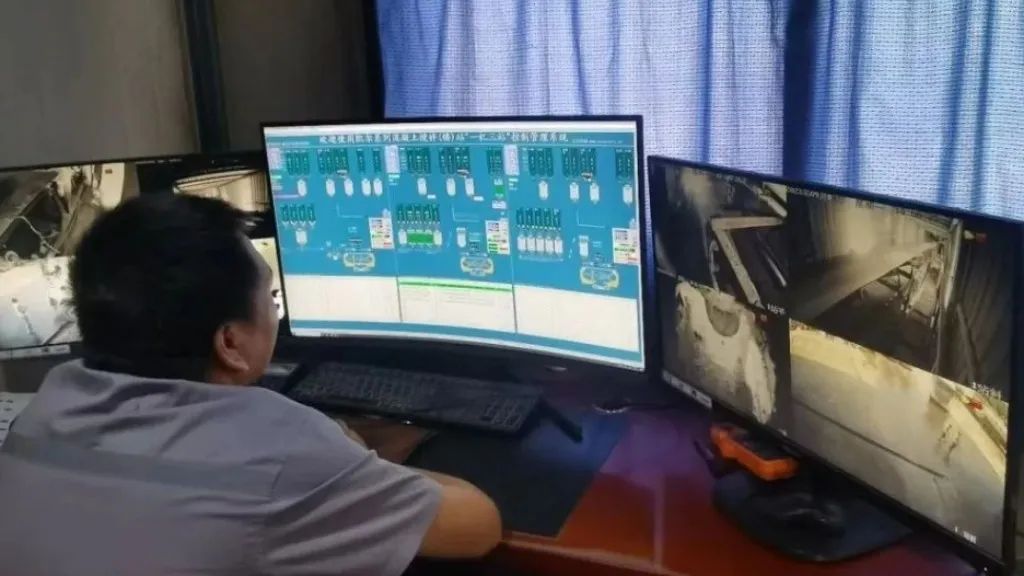 1694156815569327.jpeg 640.jpg